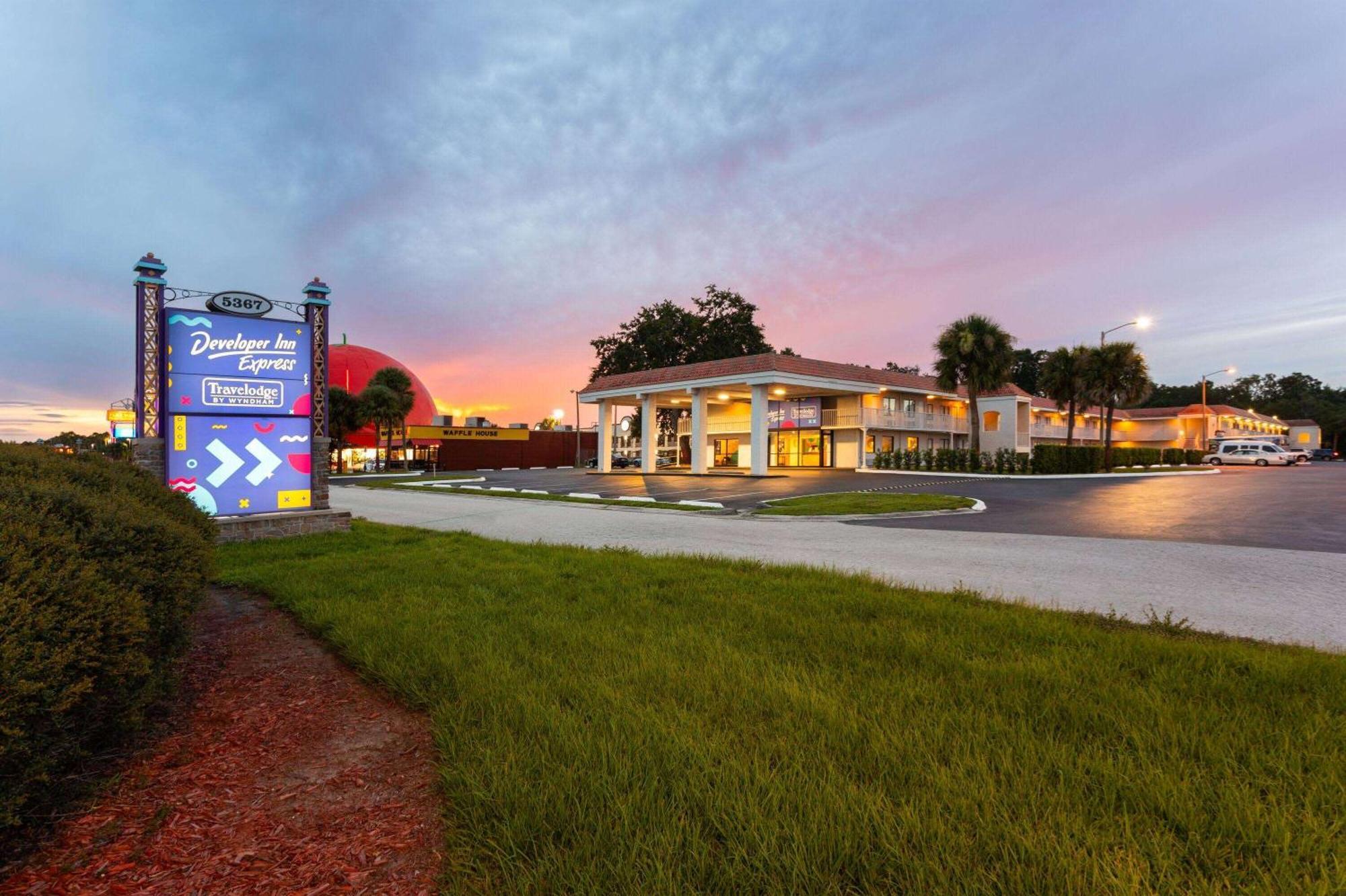 Developer Inn Express Fundamental, A Travelodge By Wyndham Kissimmee Εξωτερικό φωτογραφία